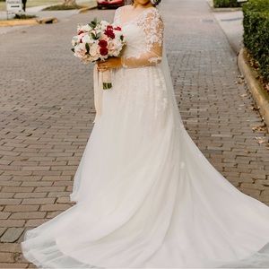 Anomalie Custom Wedding Dress